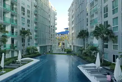 Image de Un luxueux 1 chambre avec vue sur la piscine Pattaya City