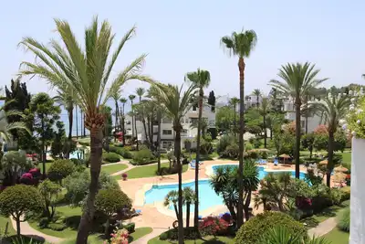 Location en appartement de vacances de 2 chambres à Estepona (Alcazaba Beach)