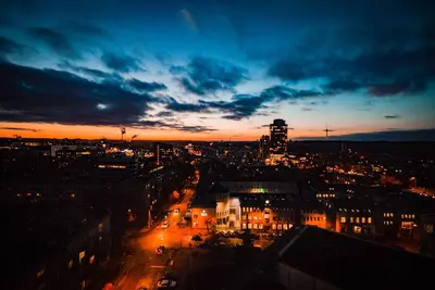 Image de Appartement moderne avec la meilleure vue du centre-ville