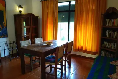 Image de Marchez jusqu'à La Ropa depuis cet appartement d'une chambre