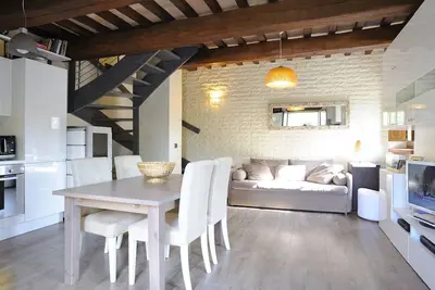 Image de maison d'hôtes de luxe, niché dans la campagne italienne, Ombrie, Italie