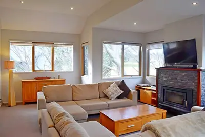 Image de Ski Break Luxury Chalet - Dinner Plain