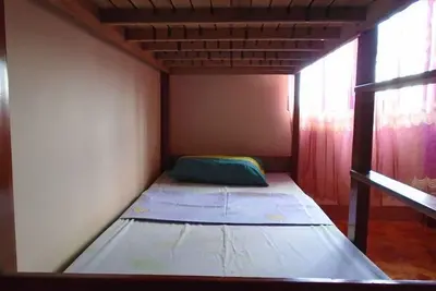 Image de Entièrement meubler la maison transitoire.