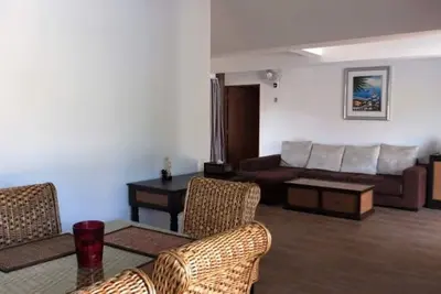 Image de Spacieuse villa de 3 chambres avec piscine