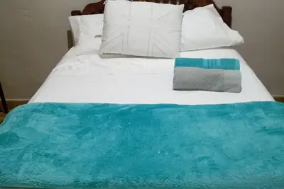 Image de Belle chambre à La Esperanza, San José, Centro + petit déjeuner inclus.