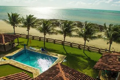 Image de Spectaculaire maison Beira Mar en face de la plage Tabuba, Adapté aux événements