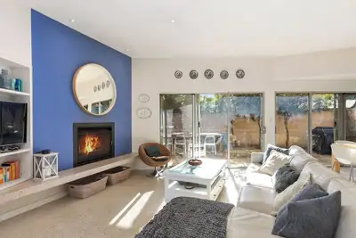 Image de Bleu Indigo - meilleur endroit en ville!