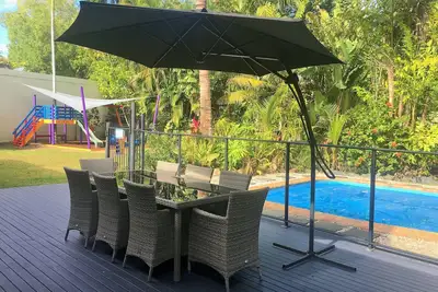 Image de Espace ouvert privé tropical à Trinity