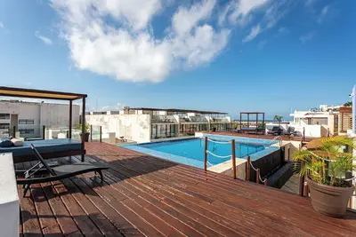 Image de De Lux Condo La Brisa @ Playa Mamitas / Playa Del Carmen - 10 Personnes