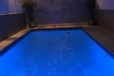 Image de Maison avec 4 chambres à Bombinhas