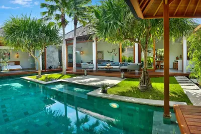 Image de Villa Odyssey, Villa privée moderne de 4 chambres au milieu de Seminyak