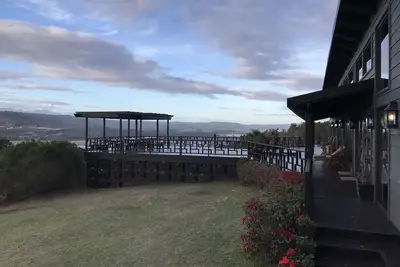 Image de Ichibi Lakeside Lodge, où la paix et la nature se rencontrent.