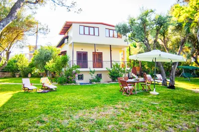 Image de Villa indépendante sur la plage privée. . . entièrement équipée pour satisfaire vos besoins