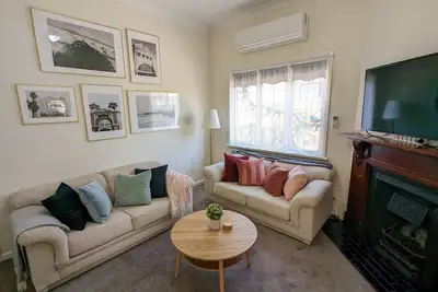 Image de Newport Leadlight Haven