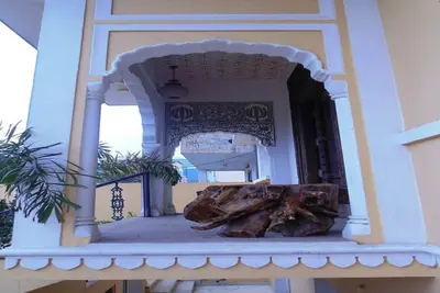 Chambre élégamment conçue à Jaipur