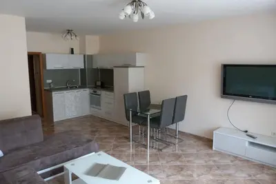 Image de Appartement De Luxe \"Dani\" - Varna Cent
