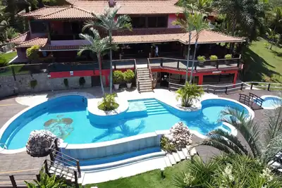 Image de Maison spectaculaire avec piscine et espace de loisirs à 20 km d Arraial Ajuda.