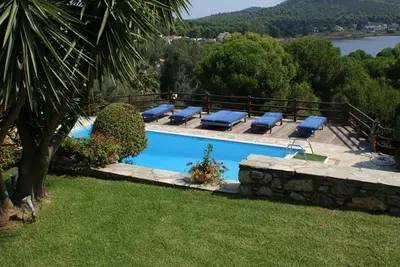 Image de Villa de luxe à Koukounaries