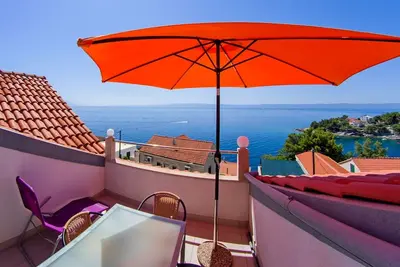 -20% Offre! Grenier entier - 2 appartements, à 40m de la mer