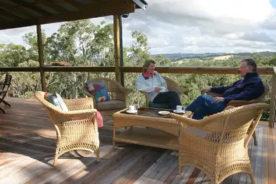 Image de Clancy's Lodge à Banjos Bushland Retreat - couples, familles et groupes