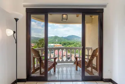 Image de Confortable, budget amical avec de superbes vues au cœur de Flamingo