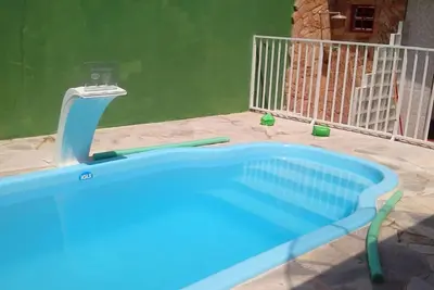 Image de Location maison pour la saison avec Piscine, barbecue, climatisation, Sky tv