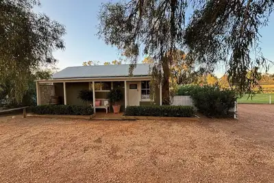 Image de Maison de campagne à Outback Cellar Dubbo