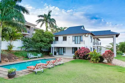 Image de Villa Umhlanga avec vue imprenable sur la mer