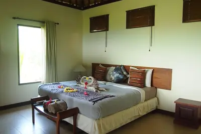 Image de Private Villa Capung avec piscine