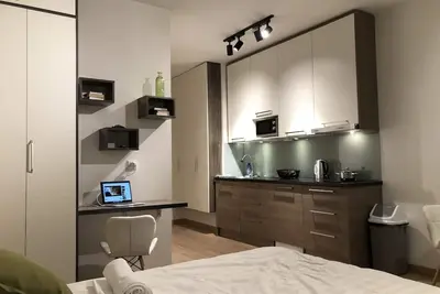 Image de X-Apartment: tout nouveau studio de luxe à Ub