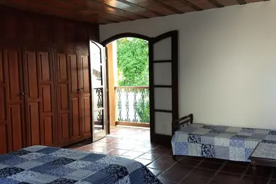 Image de Grande maison espace vert très confortable