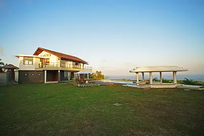 Image de Villa de luxe Uluwatu avec vue panoramique sur l'océan
