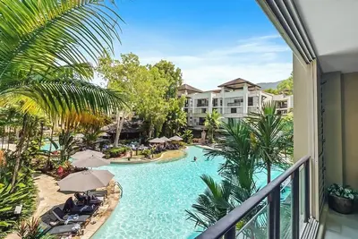 Image de Bel appartement de 2 chambres et 2 salles de bains donnant sur les piscines du lagon du complexe