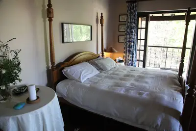 Image de Caractère maison luxe chambres emplacement central grande valeur