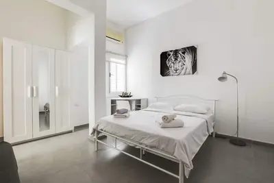 Appartements de marque SHaYaSH Tlv By42 (2)