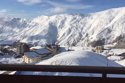 Image de Appartement dans Gudauri resort - près de la trace 1er Ski