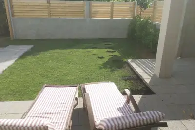 Image de Appartement neuf avec grande terrasse pour votre séjour de détente