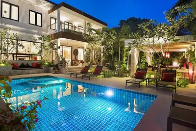 Image de Villa de luxe de 4 chambres avec piscine Ă quelques pas de la plage