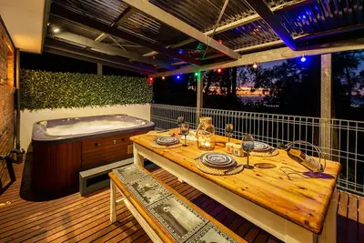 Image de Verandah Views Spa Cottage