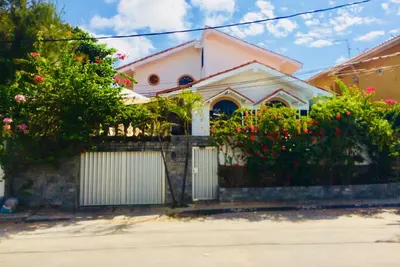 Image de Magnifique maison de 4 chambres à 20 mètres de la plage de Vilas do Atlântico