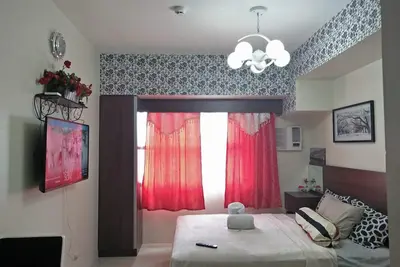 Image de Suites de studio confortables et élégantes au coeur de la ville