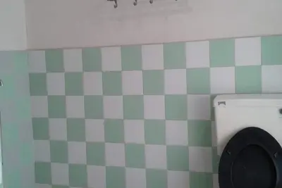 Chambre privée située dans une zone riche