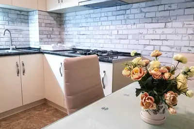 Appartement mignon et lumineux de 2 chambres au coeur de Tbilisi