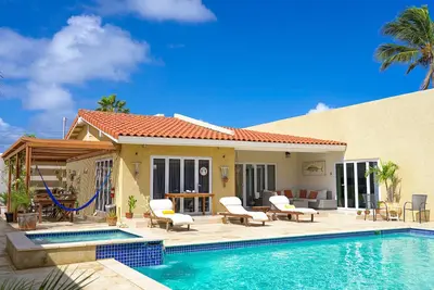 Image de Belle maison pour des vacances relaxantes près de Palm Beach