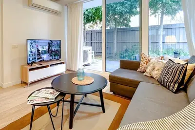 Image de Brighton Deluxe 3b Appt Avec Jardin Privé Parking Gratuit + Wifi + Smart Tv
