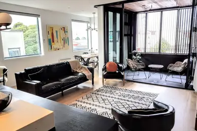 Image de Luxueux appartement près du Cbd et du port, 3Lamps Ponsonby.