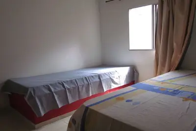 Image de Copropriété de dix chalets et piscine pour les invités. Excellent rapport qualité / prix.