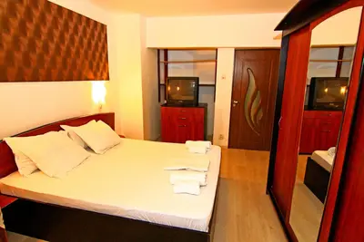 Image de Life Old Town est un logement situé dans le centre de Bucarest,