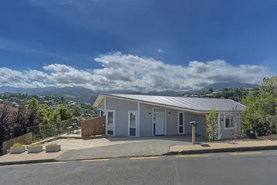 Image de Tipi Haere - Walking distance to Nelson City Centre and the Waterfront!