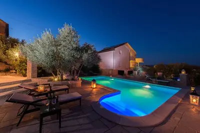 Image de Villa Kos - A-3, Appartement Pour 2-4, Avec Piscine (4 + 0)